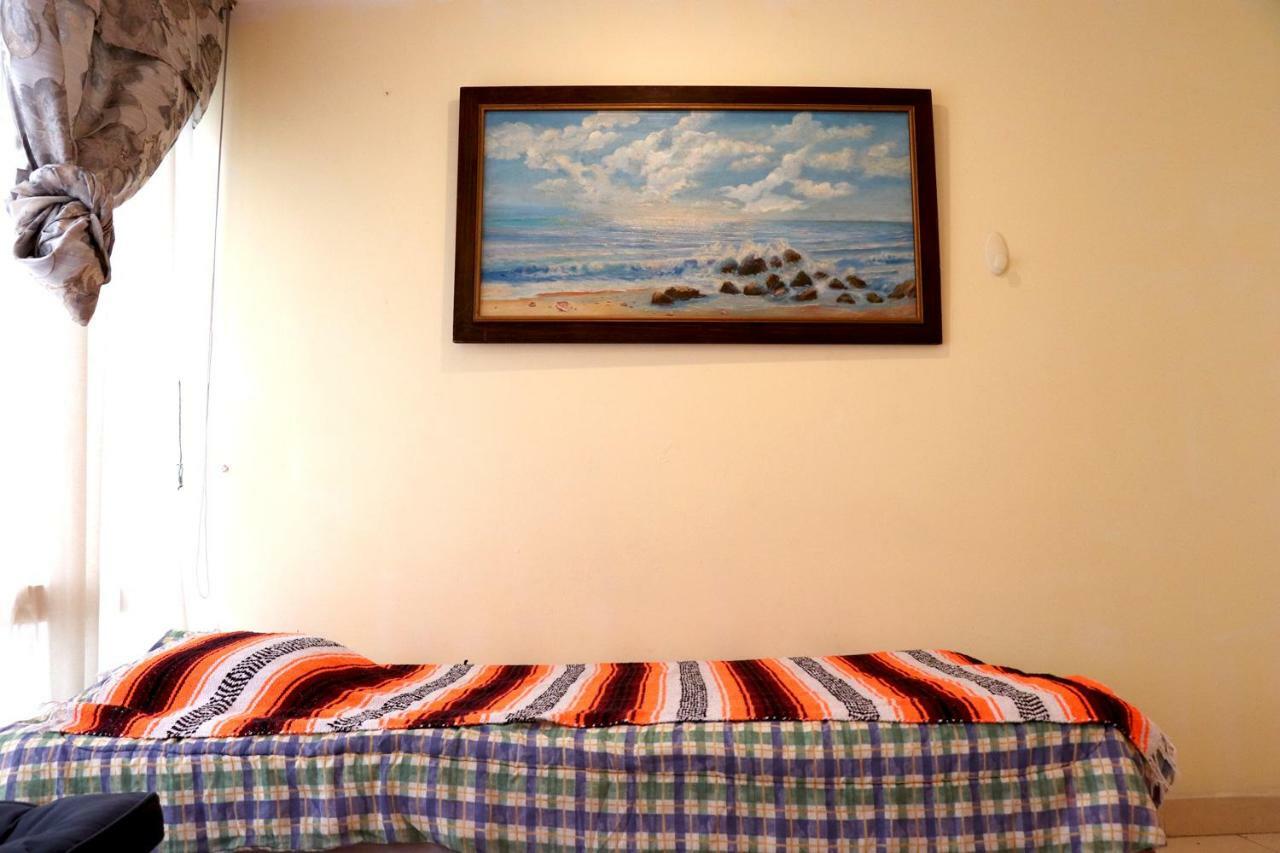 Cuarto C/bano Privado En Mi Taller Casa de hóspedes